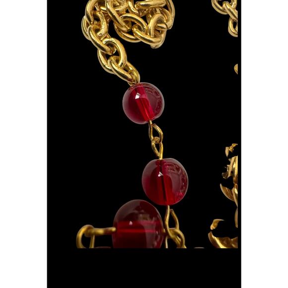 Vintage Chanel Gripoix Ruby Glass and Gold Chain
 Necklace - Picture 7 of 10
